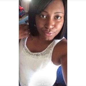 Meet your Posher, Pricilla